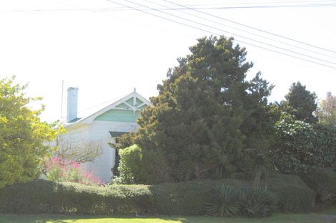 Photo of property in 6 Hunia Street, Marton, 4710