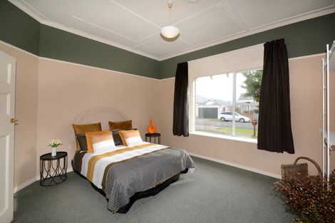 Photo of property in 4 Gourley Street, Saint Kilda, Dunedin, 9012