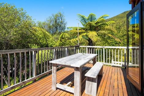 Photo of property in 542 Moetapu Bay Road, Moetapu Bay, Picton, 7282