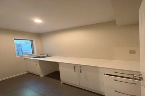 Photo of property in 42 Borneo Drive, Fairview Heights, Auckland, 0632