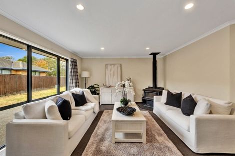 Photo of property in 4 Gainsborough Court, Rolleston, 7614
