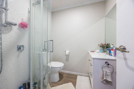 Photo of property in 2/125b Metcalfe Road, Ranui, Auckland, 0612
