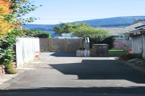 Photo of property in 8a Comeskey Grove, Elderslea, Upper Hutt, 5018