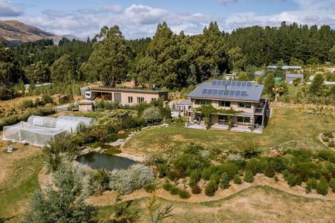 Photo of property in 15 Fort Place, Hawea Flat, Wanaka, 9382