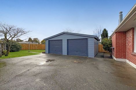 Photo of property in 24 Greendale Avenue, Avonhead, Christchurch, 8042