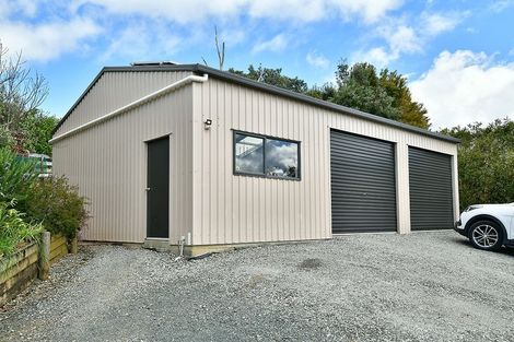 Photo of property in 4 Kanuka Road, Sandspit, Warkworth, 0982
