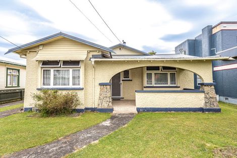 Photo of property in 18 Field Street, Aramoho, Whanganui, 4500