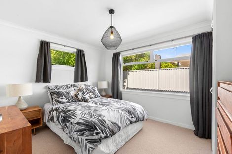 Photo of property in 50 Calvert Road, Lynmouth, New Plymouth, 4310