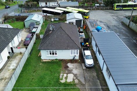 Photo of property in 164 Main Road, Wainuiomata, Lower Hutt, 5014