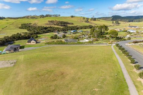 Photo of property in 5 Vidar Way, Coopers Beach, 0420