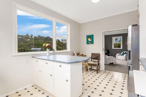 Photo of property in 107 Houghton Bay Road, Houghton Bay, Wellington, 6023