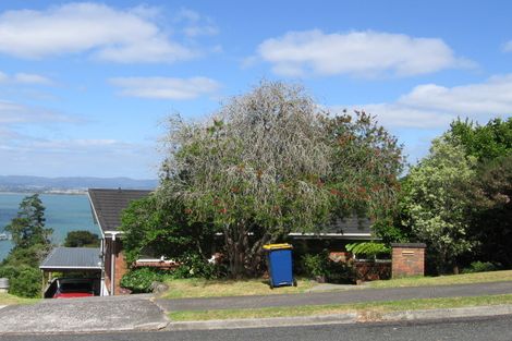 Photo of property in 71 Hadfield Street, Beach Haven, Auckland, 0626