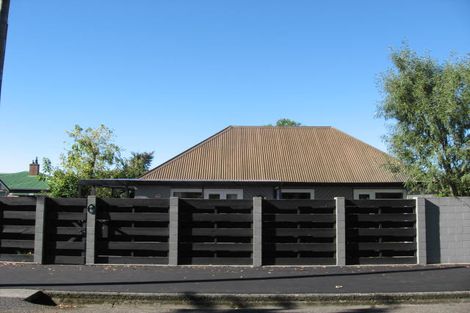 Photo of property in 32 Oak Grove, Ashburton, 7700