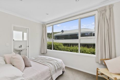 Photo of property in 46a Parkvale Road, Karori, Wellington, 6012