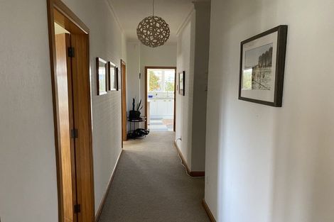 Photo of property in 63 Middle Road, Havelock North, 4130