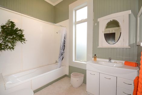 Photo of property in 4 Gourley Street, Saint Kilda, Dunedin, 9012