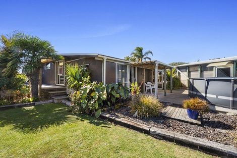 Photo of property in 21 Calgher Avenue, Waitara, 4320