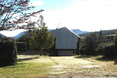 Photo of property in 62 Beech Street, Wanaka, 9305