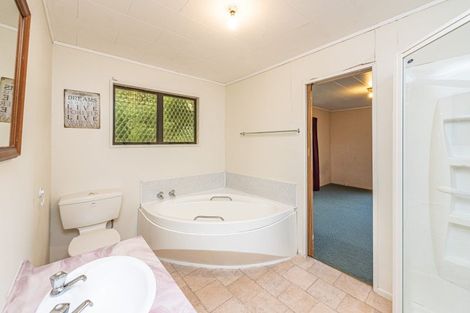 Photo of property in 12 D'arcy Road, Bastia Hill, Whanganui, 4500