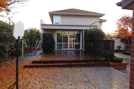 Photo of property in 5 Barlow Street, Ilam, Christchurch, 8041
