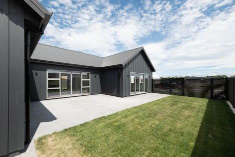 Photo of property in 32 Matau Crescent, Frimley, 4120