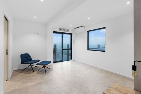 Photo of property in 19 Cass Bay Place, Cass Bay, Lyttelton, 8082