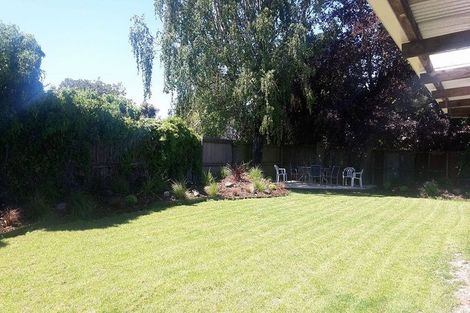Photo of property in 16 Hillary Crescent, Upper Riccarton, Christchurch, 8041