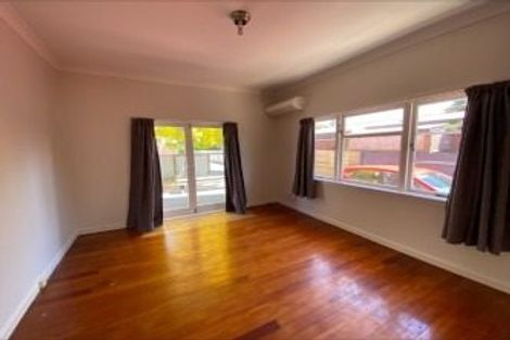 Photo of property in 48 Galloway Street, Hamilton East, Hamilton, 3216