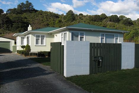 Photo of property in 2 Moohan Street, Wainuiomata, Lower Hutt, 5014