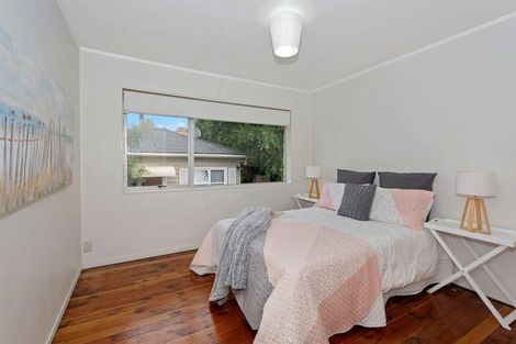 Photo of property in 4/24 Woodglen Road, Glen Eden, Auckland, 0602