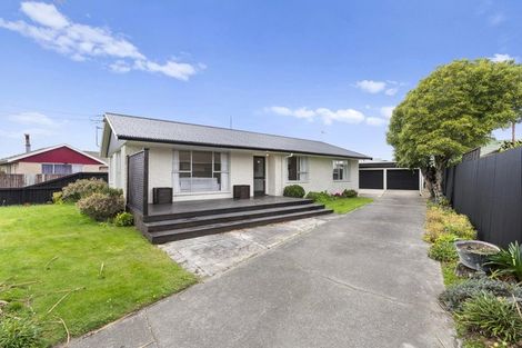 Photo of property in 12 Thompsons Road, Belfast, Christchurch, 8051