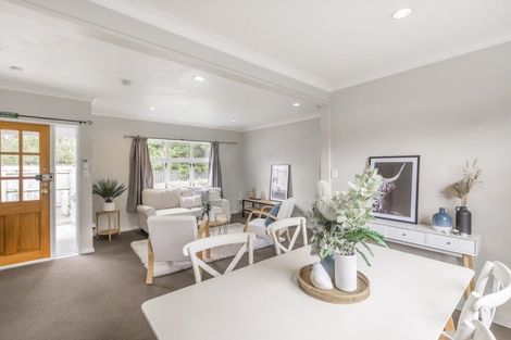 Photo of property in 84 Amohia Street, Paraparaumu, 5032