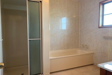 Photo of property in 257 Park Estate Road, Rosehill, Papakura, 2113