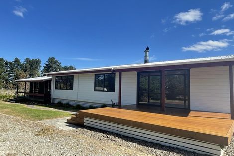 Photo of property in 71 Delhi Avenue, Aramoho, Whanganui, 4500