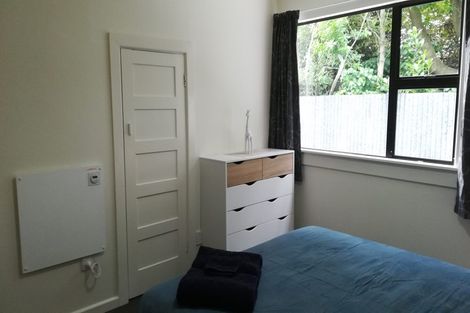 Photo of property in 74-76 Te Awe Awe Street, Hokowhitu, Palmerston North, 4410