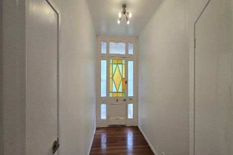 Photo of property in 15 Bowling Avenue, Epsom, Auckland, 1023