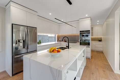 Photo of property in 10 Sea View Terrace, Cockle Bay, Auckland, 2014