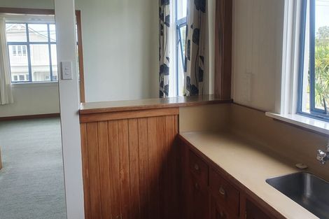 Photo of property in 10 Weymouth Street, New Plymouth, 4310