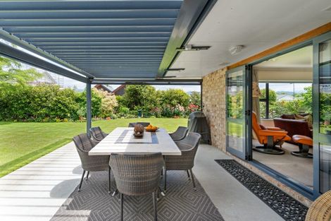 Photo of property in 1 Farley Avenue, Greytown, 5712