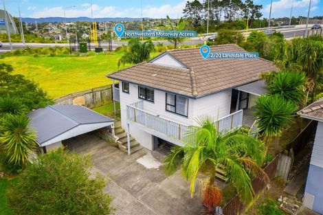Photo of property in 2/20 Landsdale Place, Massey, Auckland, 0614