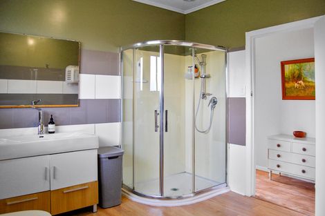 Photo of property in 17 Ranganui Road, Kaiwaka, 0573