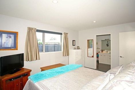 Photo of property in 1 Harmony Lane, Woolston, Christchurch, 8062