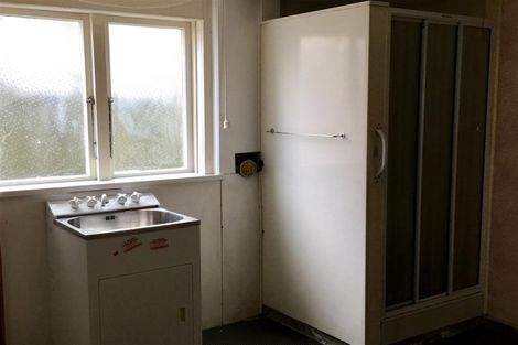 Photo of property in 37 Kiwi Road, Raumati Beach, Paraparaumu, 5032