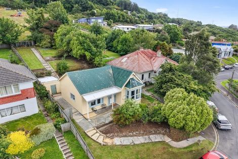 Photo of property in 22 Thomson Street, Lookout Point, Dunedin, 9011