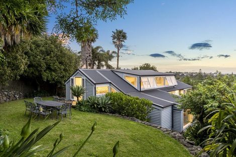 Photo of property in 12a Albert Road, Devonport, Auckland, 0624