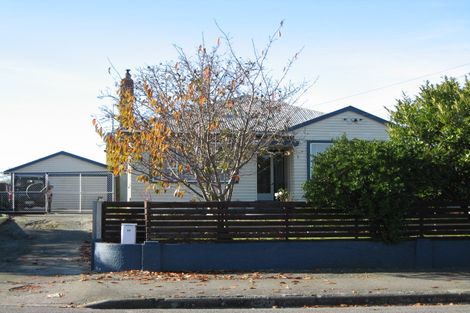 Photo of property in 2/88 Bower Avenue, New Brighton, Christchurch, 8083