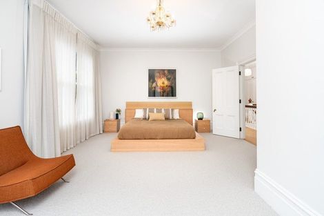 Photo of property in 18 Austin Street, Mount Victoria, Wellington, 6011