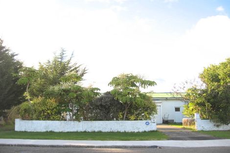 Photo of property in 18 Freemans Road, Otaki, 5512