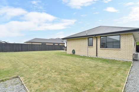 Photo of property in 8 Fearne Drive, Woodend, 7610