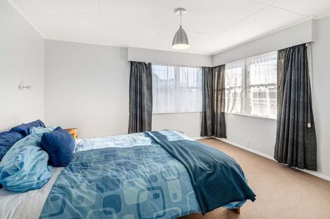 Photo of property in 2 Winchester Street, Levin, 5510